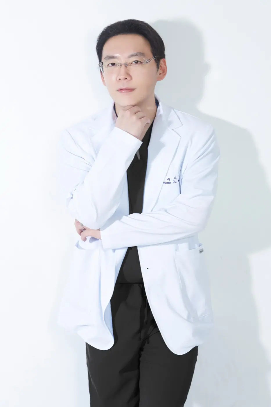 Dr. Jee Hoon Ju at Tune Clinic